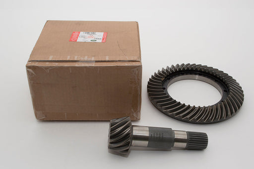 LR027527LR - GEAR AND PINION-DRIVING