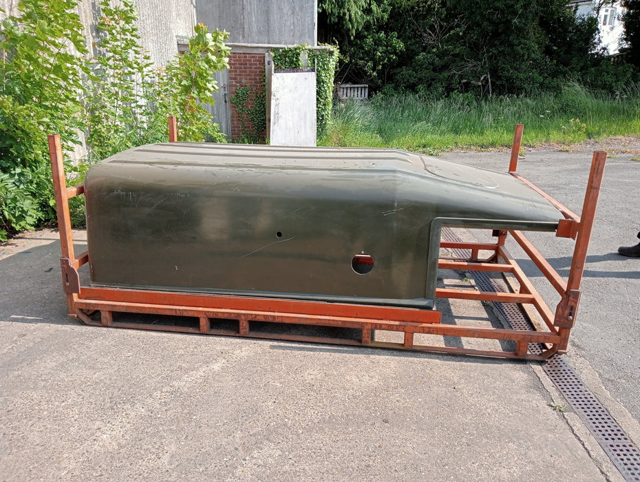 GREEN ROOF IN A STALLAGE