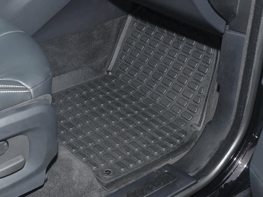 DA4813 - RUBBER MATS - EVOQUE 2 & 4 DOOR LHD
