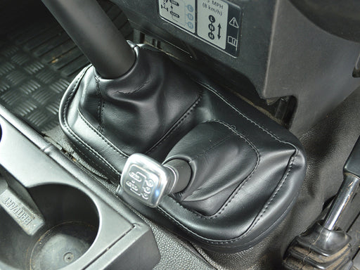 DA5497 - PUMA GEAR LEVER GAITER