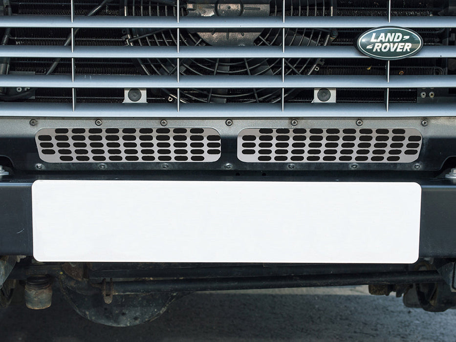 DA6551 - DEFENDER FRONT GRILLE LOWER WITH AIR CON STAINLESS STEEL