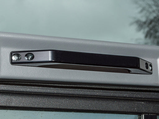 DA8937 - DEFENDER INTERIOR GRAB HANDLE BLACK