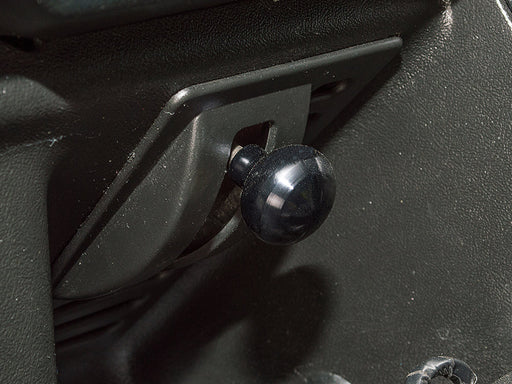 DA8947 - DEFENDER VENT KNOB BLACK