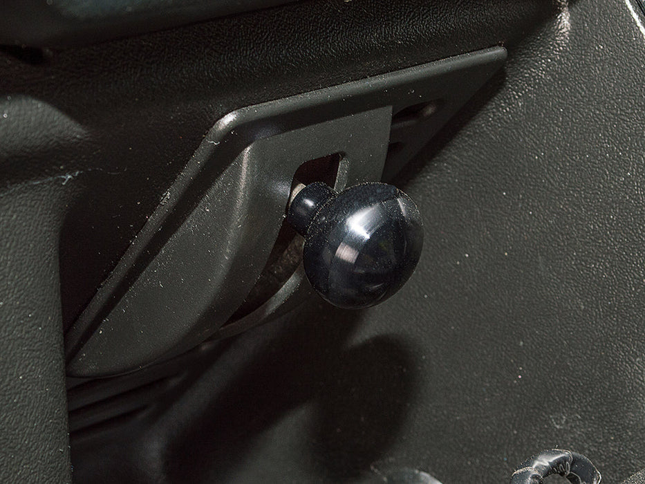 DA8947 - DEFENDER VENT KNOB BLACK