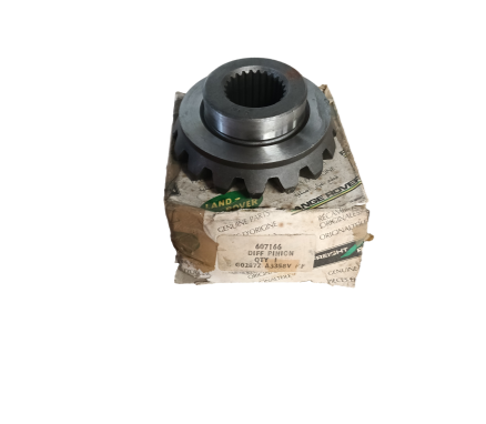 Silver gear with genuine land rover box