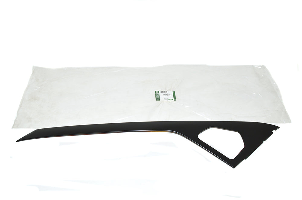 LR015015LR - PILLAR - FRONT BODY - OUTER