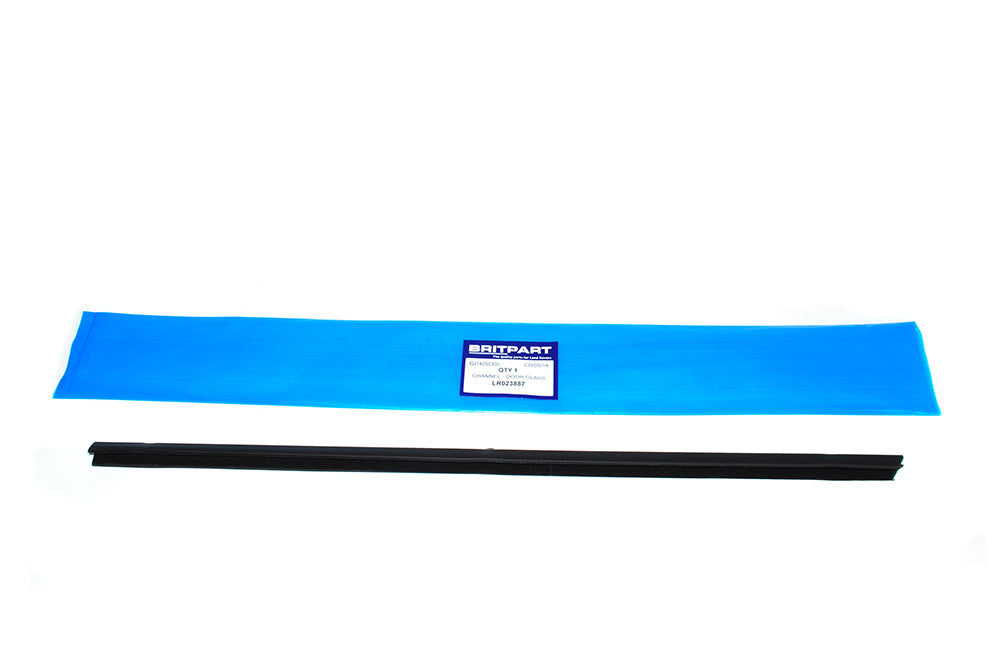 LR023887 - CHANNEL - DOOR GLASS