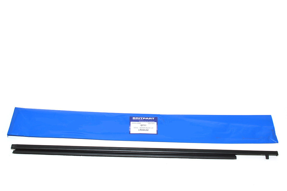 LR044652 - SEAL - DOOR REAR LH