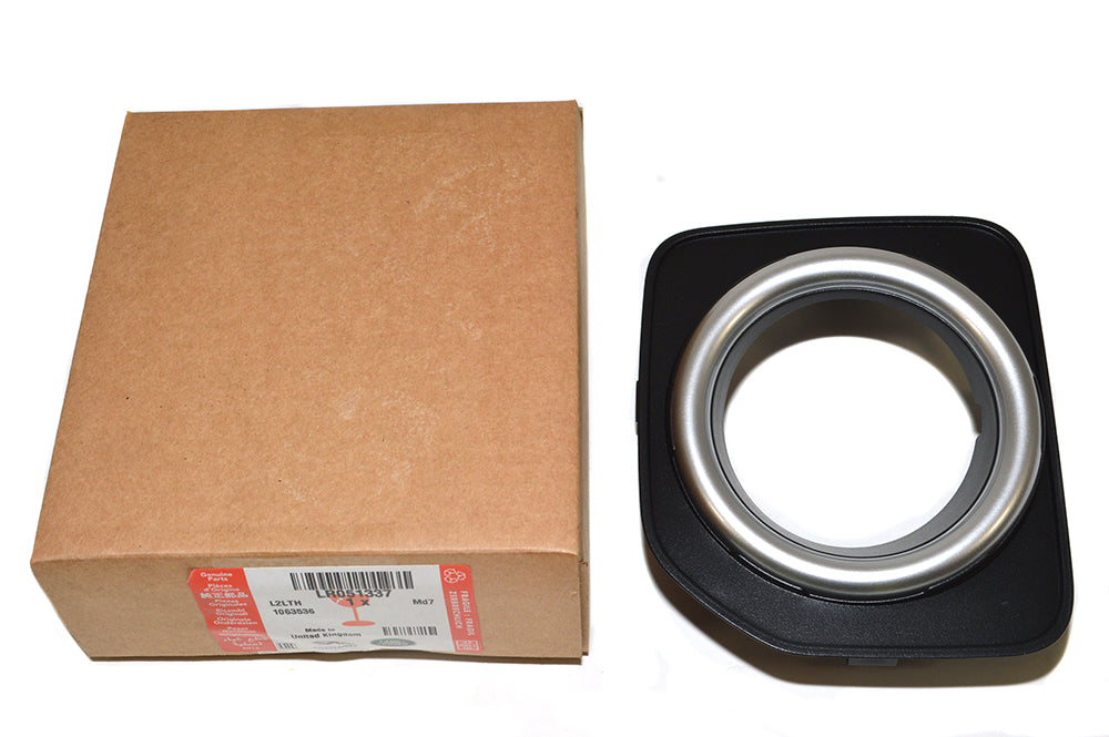 LR051337LR - BEZEL-FOG LAMP