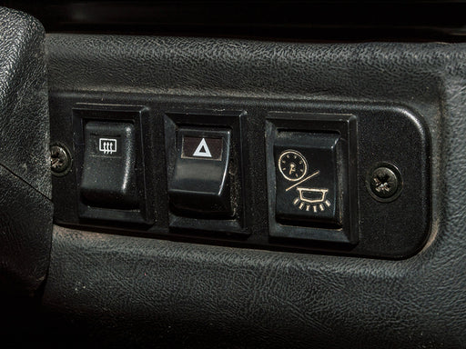MTC2640A - BLACK ALUMINIUM PANEL SWITCH