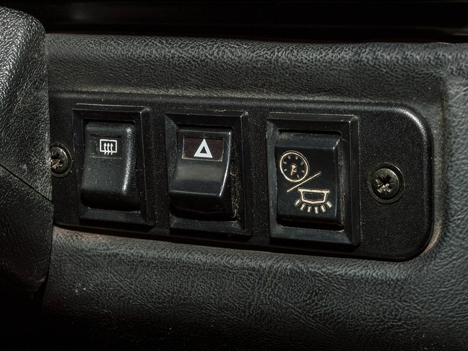 MTC2640A - BLACK ALUMINIUM PANEL SWITCH