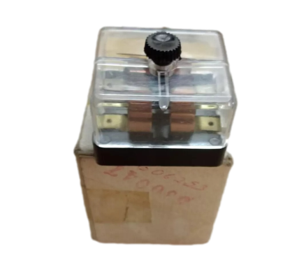 fuse box with land rover packaging 